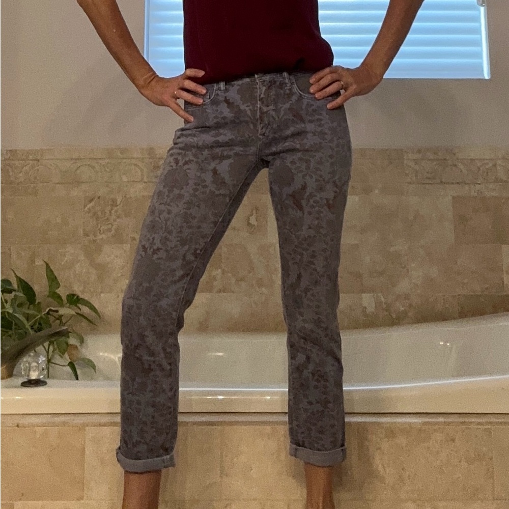 Anthropologie Pilcro floral slim boyfriend jeans